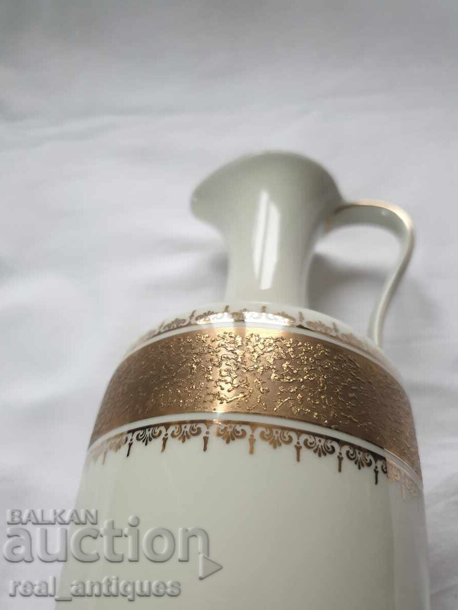 Licitație Vază din porțelan - cană