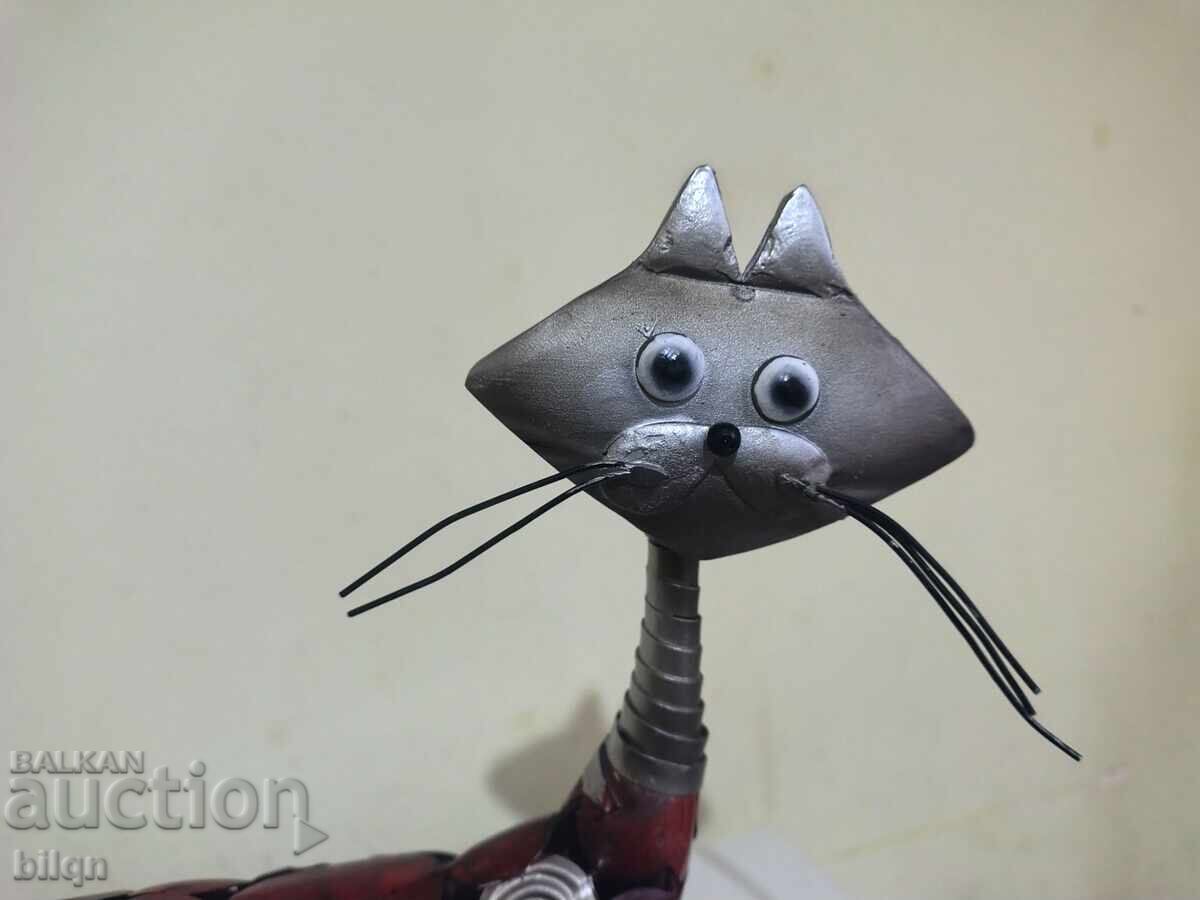 Superbă Sculptură Metalică - Pisică cu preț 33.32 BGN | € 17.04 Superbă Sculptură Metalică - Pisică cu preț 33.32 BGN | € 17.04