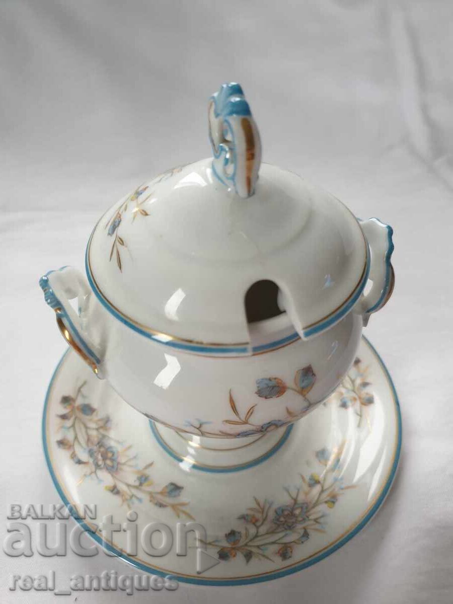 Πορσελάνινο μπολ ζάχαρης με τιμή 26.00 BGN | € 13.29 Πορσελάνινο μπολ ζάχαρης με τιμή 26.00 BGN | € 13.29