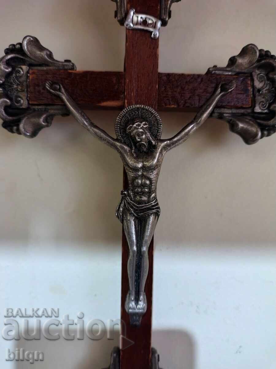 Delivery of Old Crucifix Cross Delivery of Old Crucifix Cross