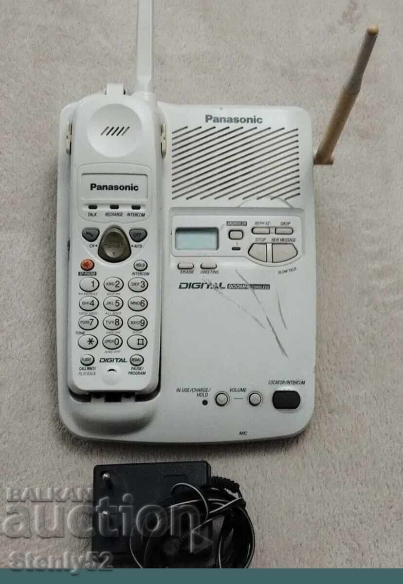 Telefon fix digital "Panasonic" cu secretar