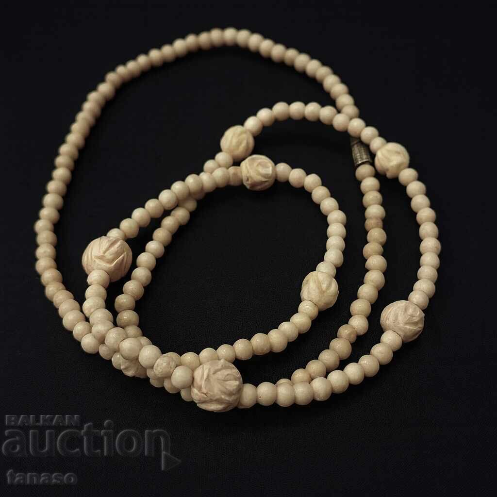 Παράδοση Χειροποίητο σκαλιστό παλιό κολιέ από ελεφαντόδοντο