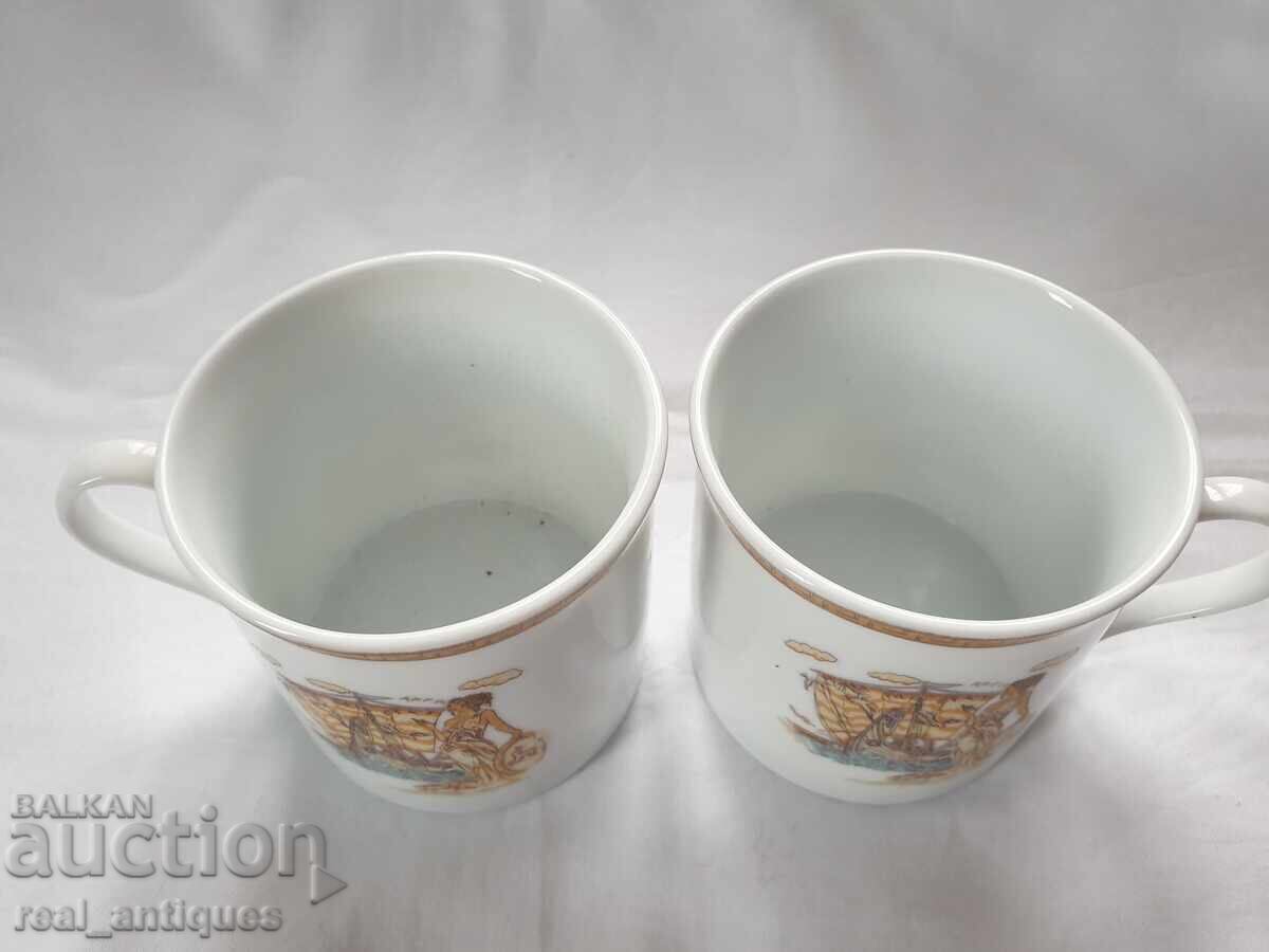 Порцеланови чаши с цена 21.00 лв. | € 10.74