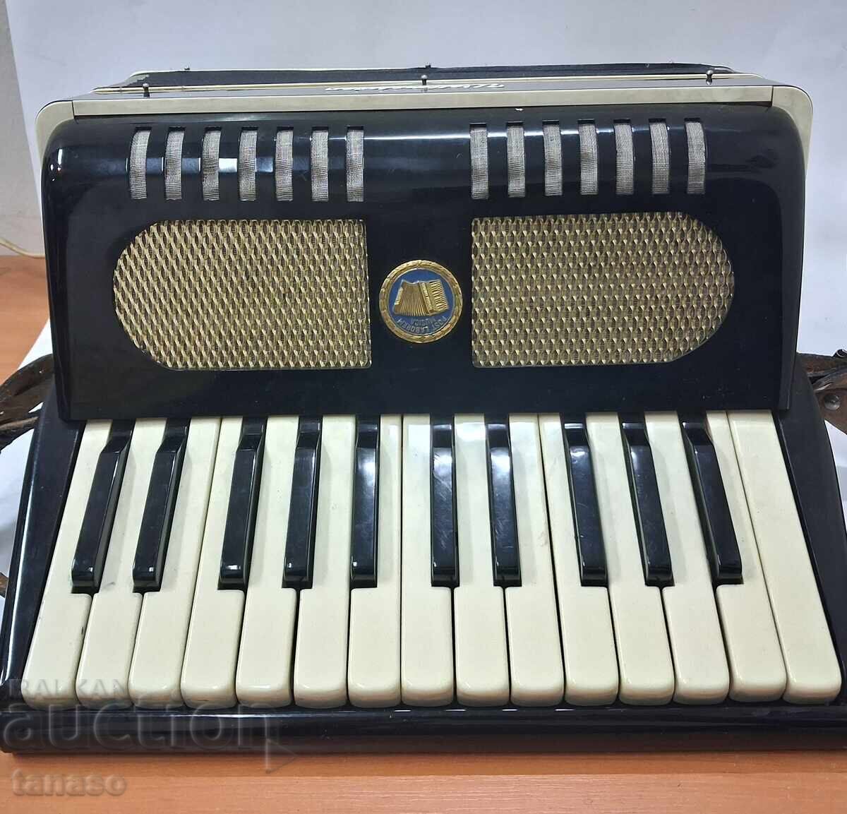 Auction  Weltmeister Student Accordion - 12 Bass