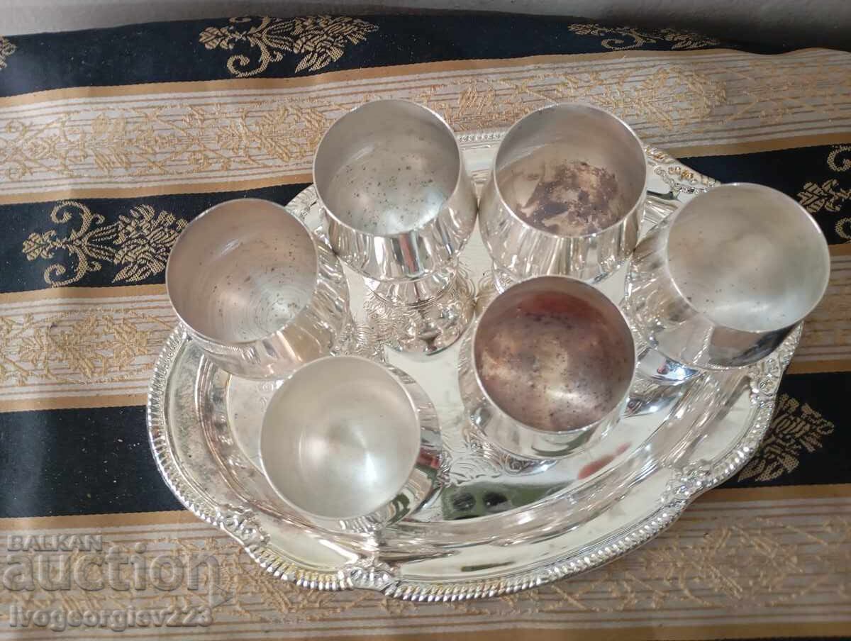 Посребрен сервиз за алкохол с цена 28.00 лв. | € 14.32 Посребрен сервиз за алкохол с цена 28.00 лв. | € 14.32