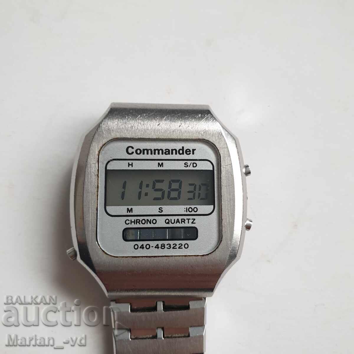 Ηλεκτρονικό ρολόι Commander με τιμή 60.00 BGN | € 30.68 Ηλεκτρονικό ρολόι Commander με τιμή 60.00 BGN | € 30.68