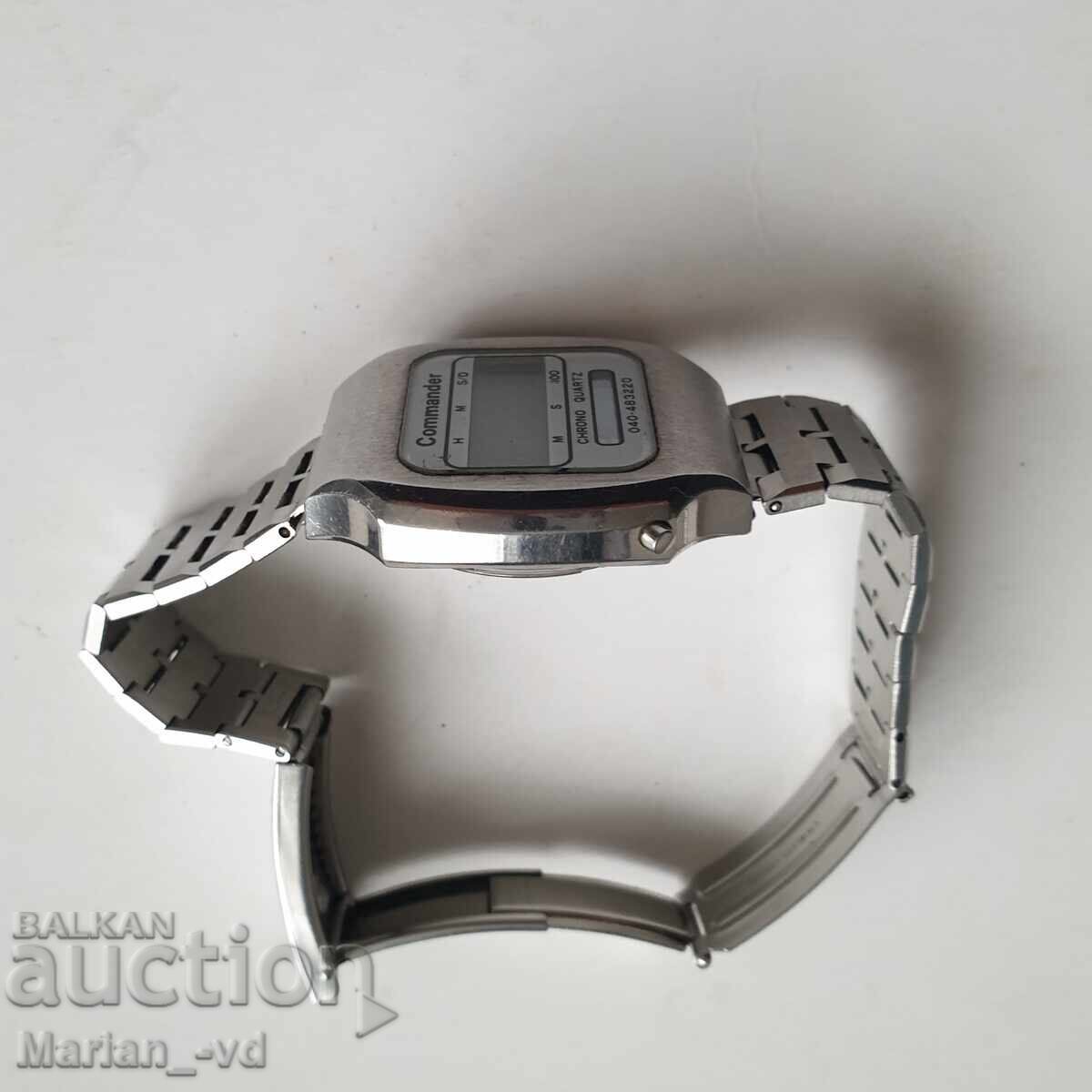 Ηλεκτρονικό ρολόι Commander - 7 Ηλεκτρονικό ρολόι Commander - 7