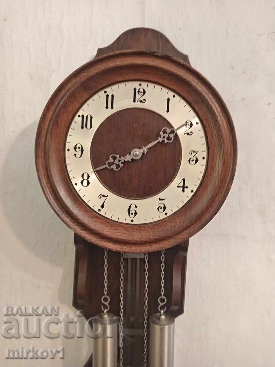 Германски стенен часовник с цена € 56.24 | 110.00 лв.