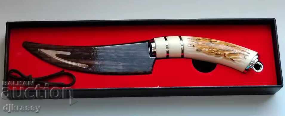 Livrarea Cuțit frumos în cutie cadou