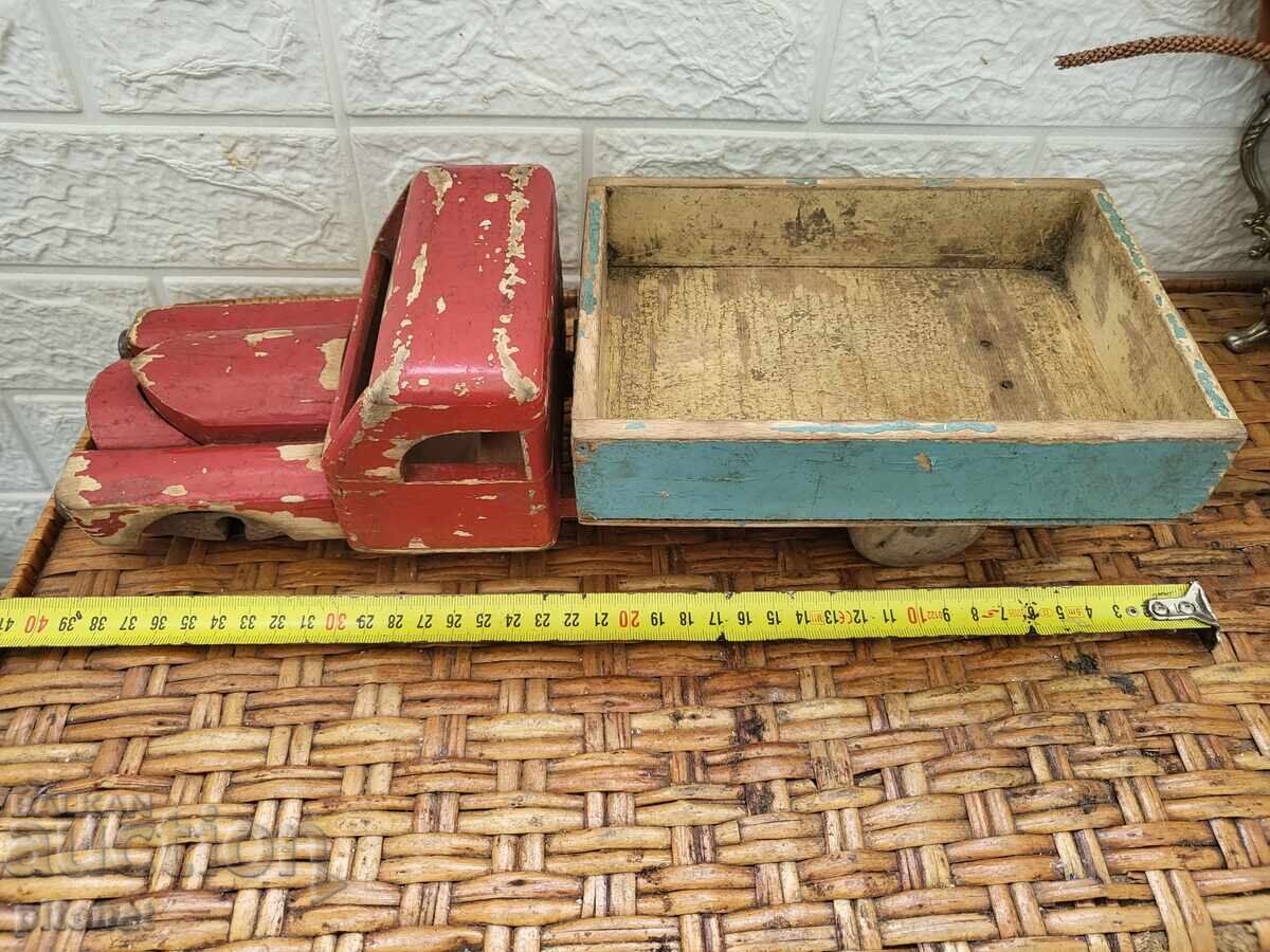 Παλιό ξύλινο φορτηγό παιχνίδι - 7 Παλιό ξύλινο φορτηγό παιχνίδι - 7