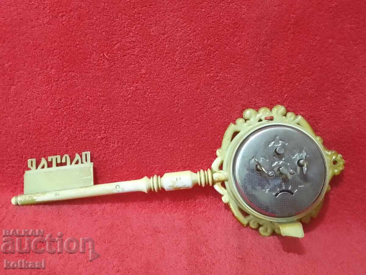 Παράδοση Παλιό ρολόι Κλειδί Ξυπνητήρι Βιτιάζ ΕΣΣΔ Ροστόφ στον Ντον