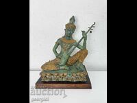 Ταϊλανδέζικο μπρούτζινο αγαλματίδιο μουσικού με επιχρύσωση. Νο. 7626