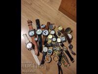 Lot of watch parts. Cases, Bracelets. From 1 St