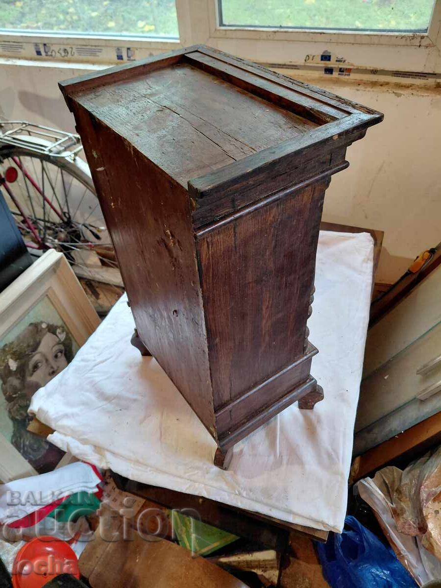 Δημοπρασία Ντουλάπι / Κουτί για ρολόι τοίχου. BZC