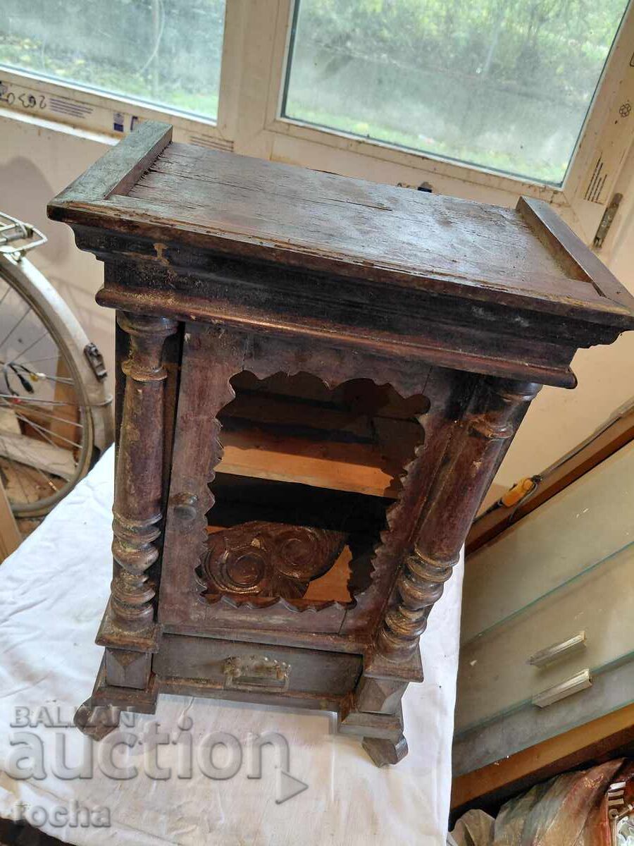 Ντουλάπι / Κουτί για ρολόι τοίχου. BZC