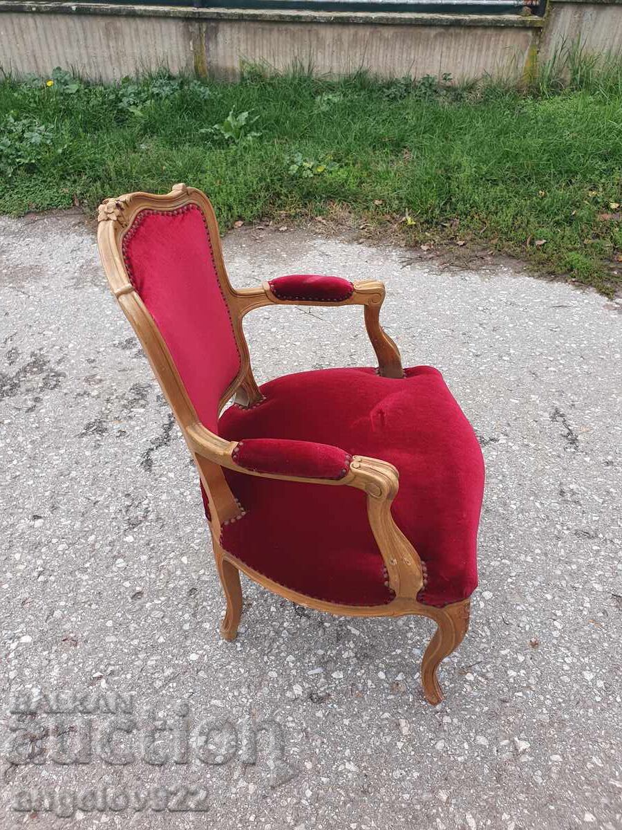 Auction  Beautiful vintage armchair solid wood!!!