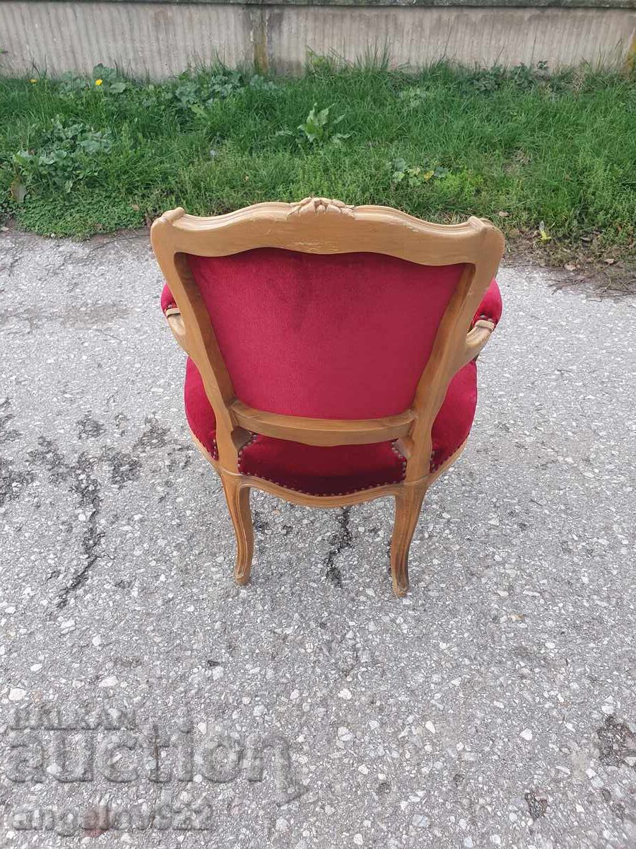 Delivery of Beautiful vintage armchair solid wood!!!