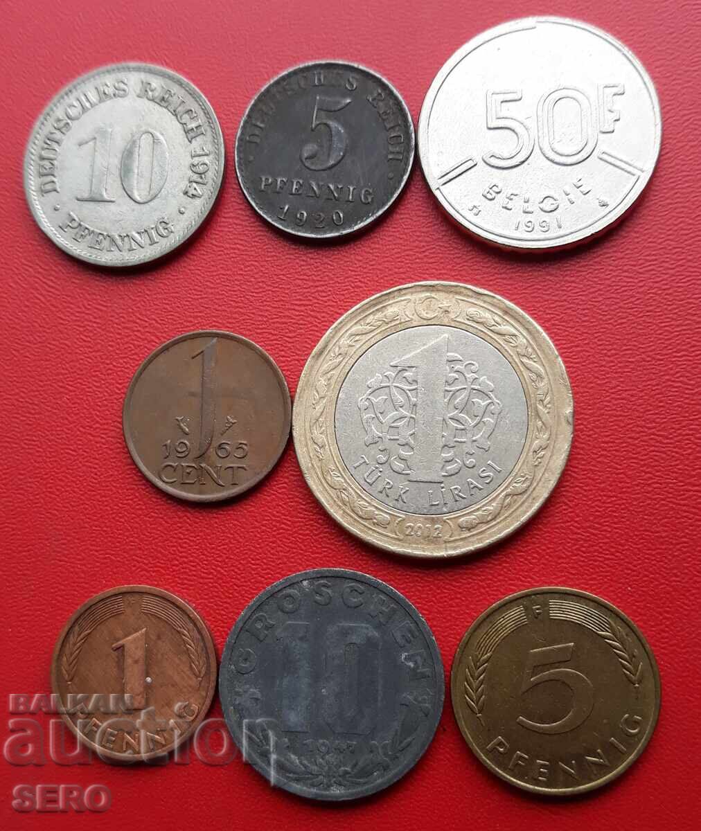 Mixed lot of 8 coins