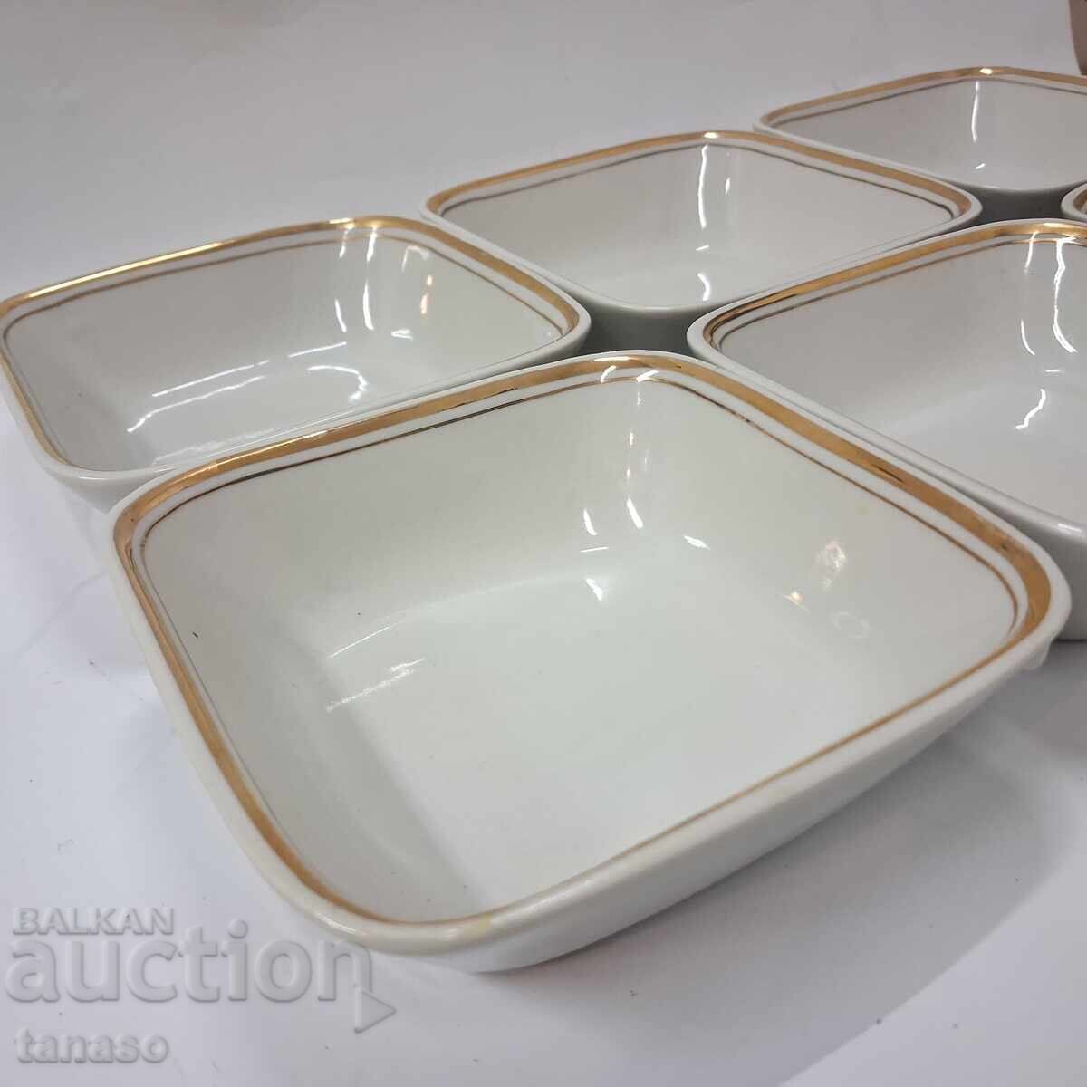 Παράδοση Σετ από έξι πορσελάνινα μπολ με χρυσό χείλος