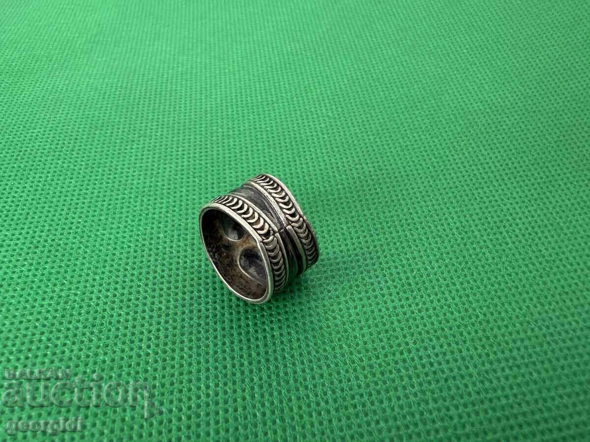 Παράδοση Χειροποίητο ασημένιο δαχτυλίδι. Νο. 7633