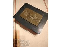 Super Rară Cutie de Bronz de Premiu Militar Unguresc, 1970