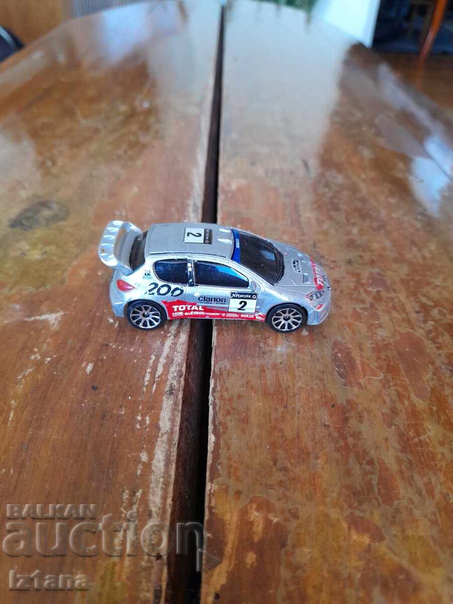 Auction  Old car, Peugeot 206