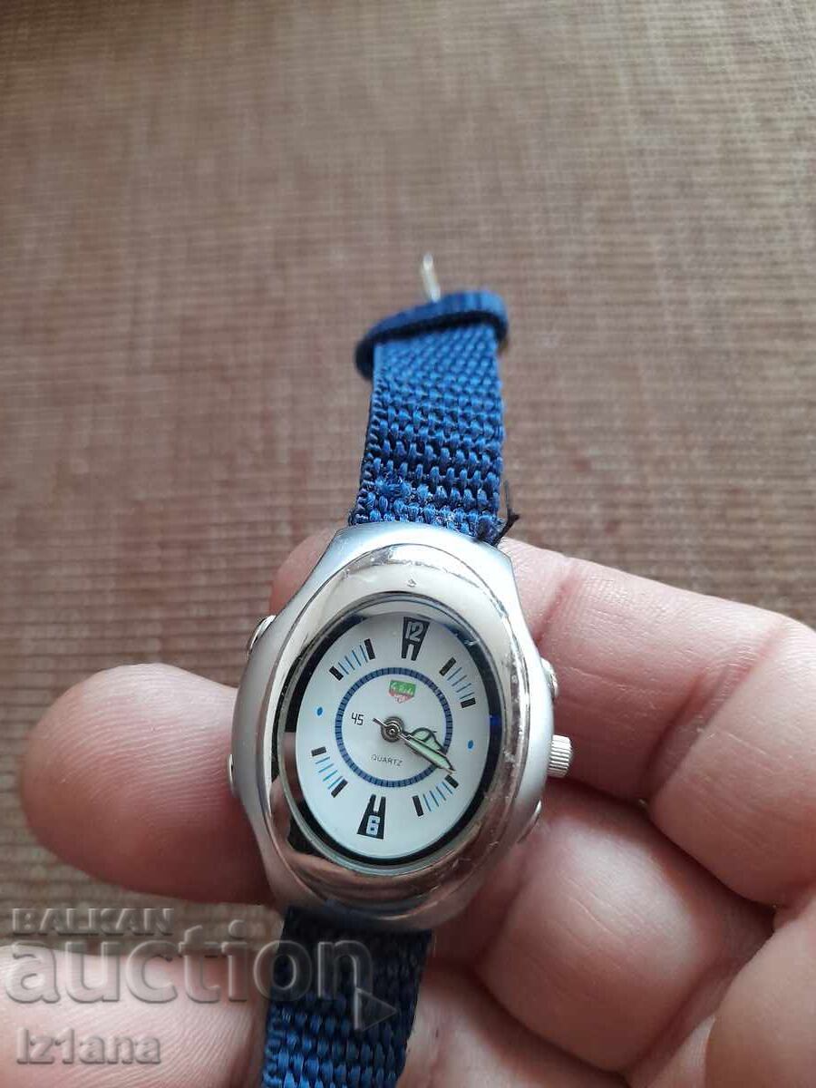 Old clock with price 16.00 BGN | € 8.18 Old clock with price 16.00 BGN | € 8.18