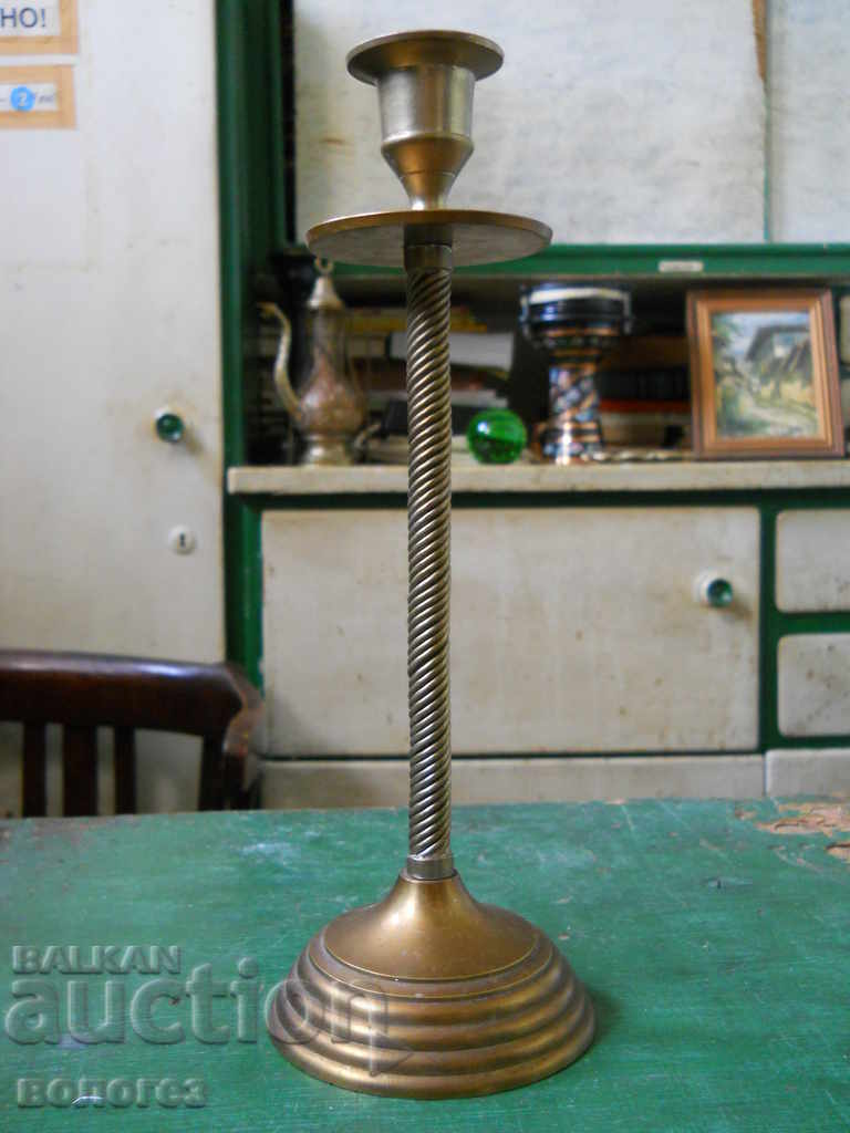 Bronze candlestick with price 15.00 BGN | € 7.67 Bronze candlestick with price 15.00 BGN | € 7.67
