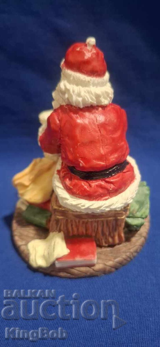 Δημοπρασία ΠΑΠΠΟΥΣ ΧΡΙΣΤΟΥΓΕΝΝΙΑΤΙΚΟΣ ΔΙΑΒΑΖΕΙ ΤΗ ΛΙΣΤΑ ΜΕ ΤΑ ΥΠΑΚΟΥΑ ΚΑΙ ΑΔΙΣΤΑΚΤΑ ΠΑΙΔΙΑ