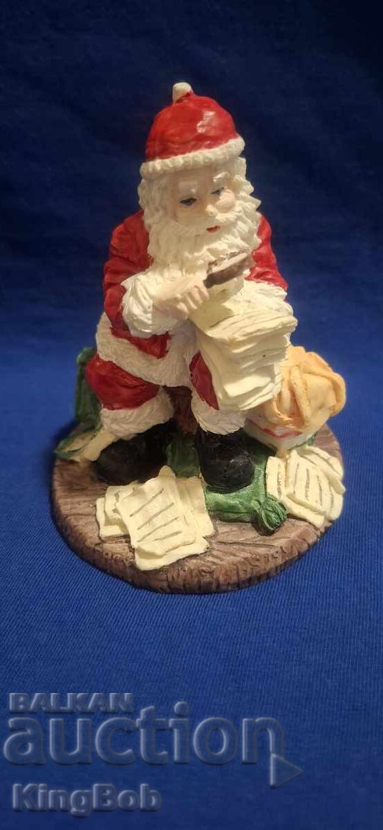 ΠΑΠΠΟΥΣ ΧΡΙΣΤΟΥΓΕΝΝΙΑΤΙΚΟΣ ΔΙΑΒΑΖΕΙ ΤΗ ΛΙΣΤΑ ΜΕ ΤΑ ΥΠΑΚΟΥΑ ΚΑΙ ΑΔΙΣΤΑΚΤΑ ΠΑΙΔΙΑ