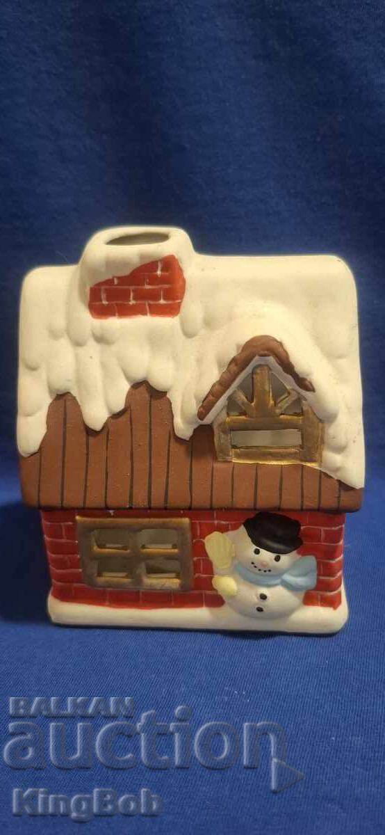 ΕΚΛΕΠΤΙΣΜΕΝΟ ΧΡΙΣΤΟΥΓΕΝΝΙΑΤΙΚΟ ΣΠΙΤΑΚΙ ΑΠΟ ΜΠΙΣΚΟΤΑ