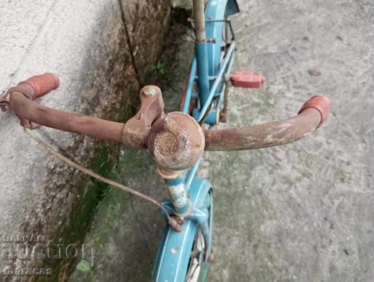 Auction Old children's bicycle, rare model Auction Old children's bicycle, rare model
