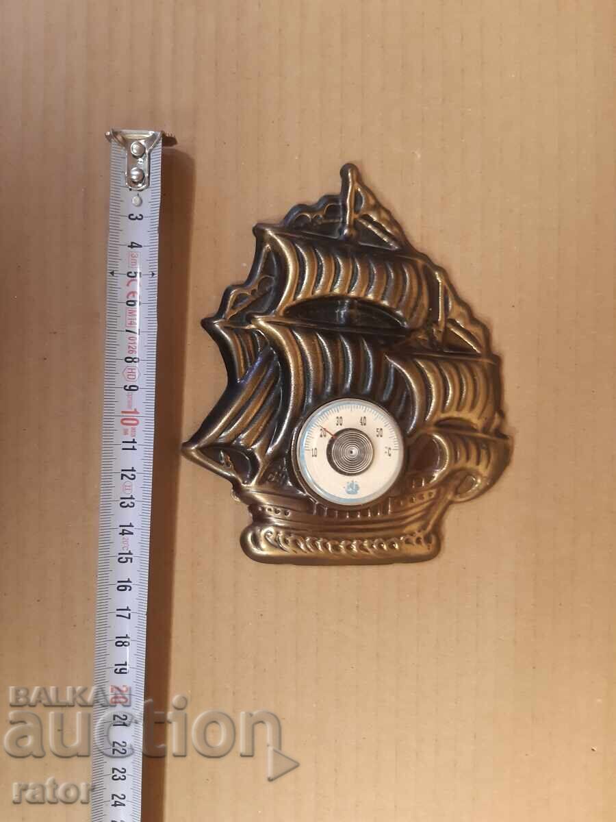 Licitație Termometru vechi - corabie, figurină corabie - URSS