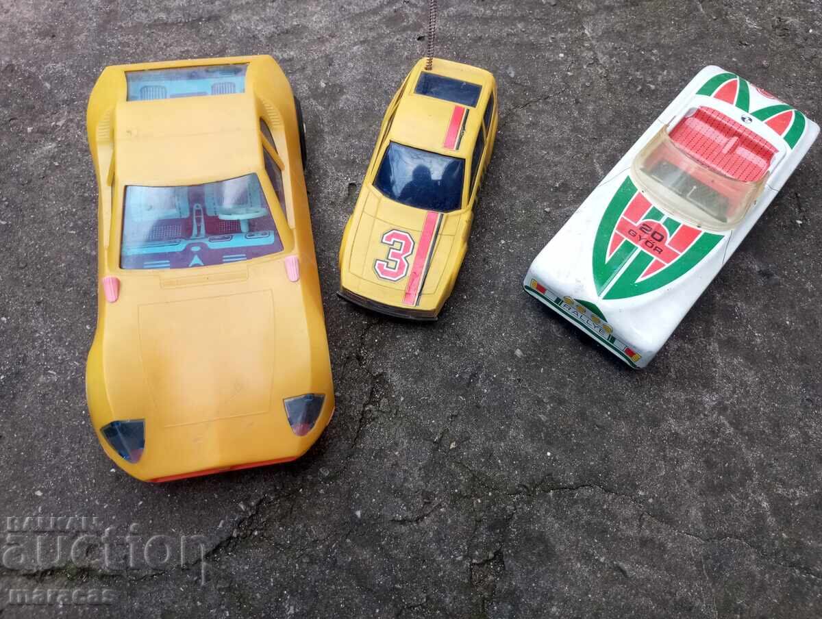 Παλιά παιδικά παιχνίδια με τιμή 80.00 BGN | € 40.90 Παλιά παιδικά παιχνίδια με τιμή 80.00 BGN | € 40.90