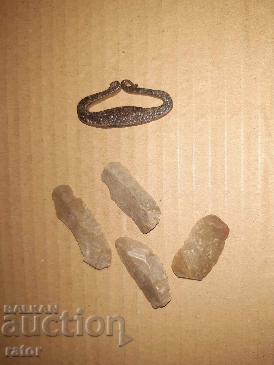 Стар автентичен чакмак с кремъци , огниво