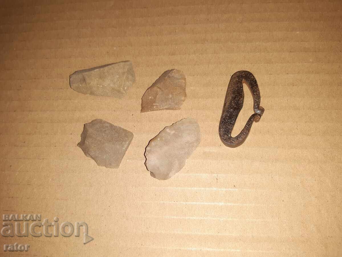 Vechi brichet autentic cu cremene, amnar cu preț 9.99 BGN | € 5.11