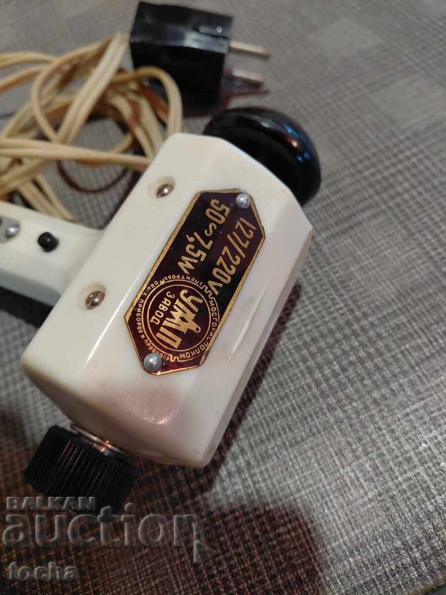 Vintage μασάζ συσκευή, λειτουργική, σε καλή κατάσταση. BZC Vintage μασάζ συσκευή, λειτουργική, σε καλή κατάσταση. BZC