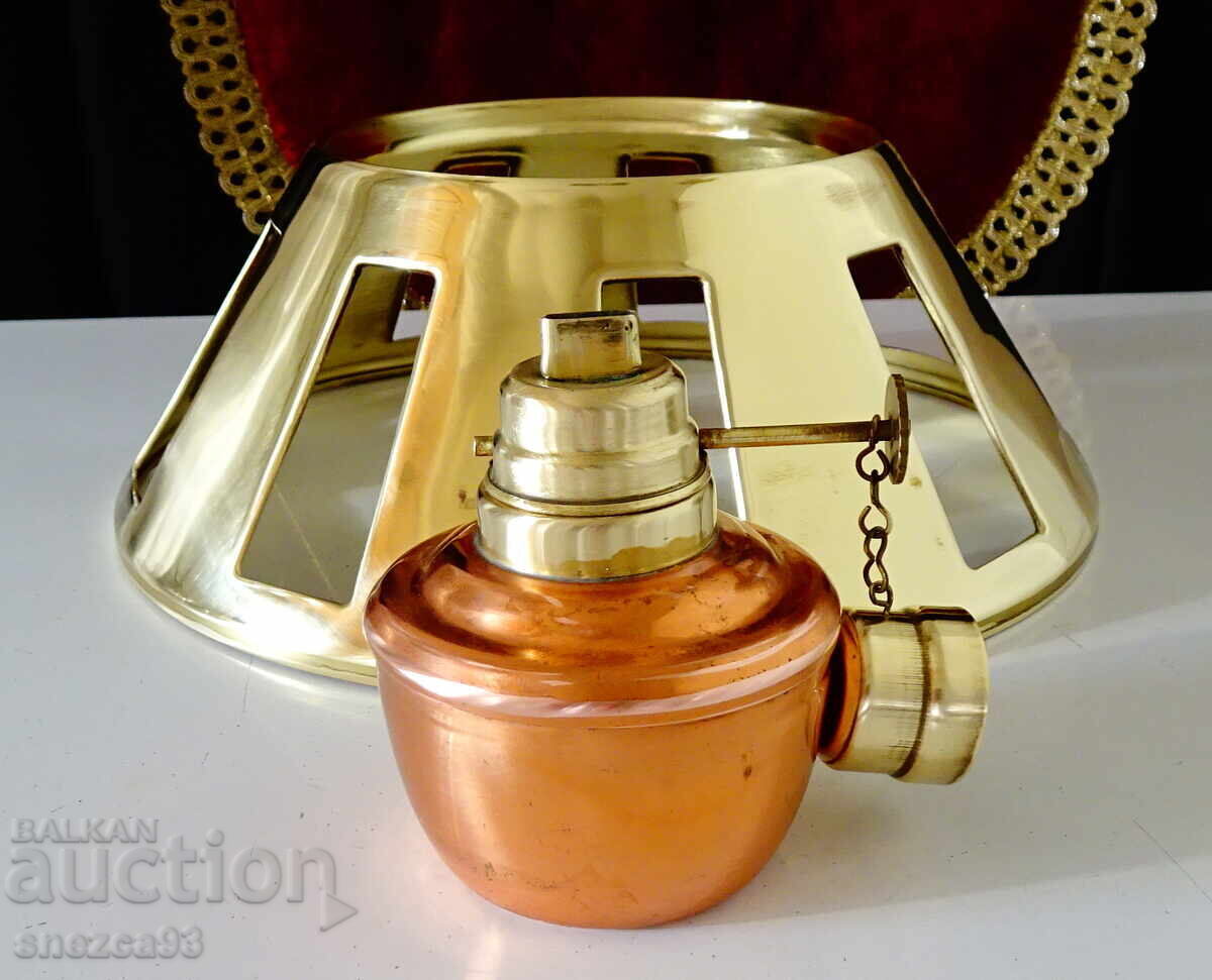 Delivery of Copper pot with stand, copper burner, fondue Delivery of Copper pot with stand, copper burner, fondue