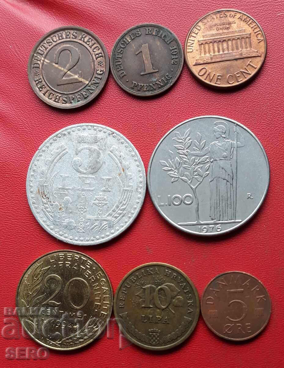 Mixed lot of 8 coins