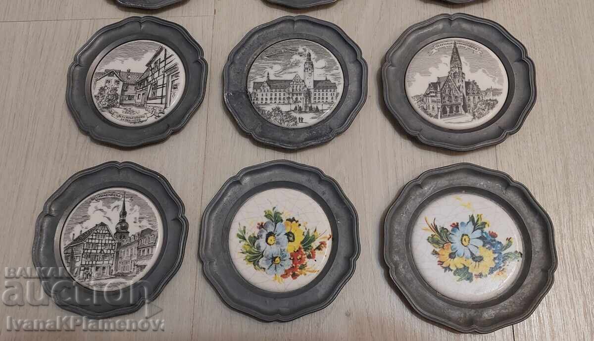 Licitație Farfurii de cositor cu porțelan vintage pentru colecționari, 16 bucăți