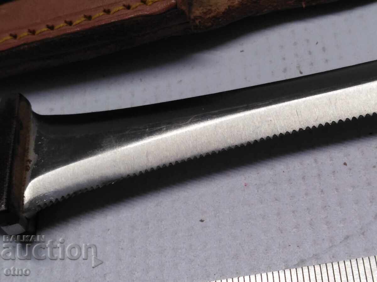 Δημοπρασία BULGARAN LANDING, Αλεξίπτωτο ΜΑΧΑΙΡΙ-ΚΟΦΤΗΣ ΜΕ ΔΕΡΜΑΤΙΝΟ ΚΟΠΤΗ