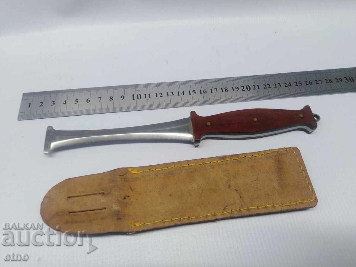 Παράδοση BULGARAN LANDING, Αλεξίπτωτο ΜΑΧΑΙΡΙ-ΚΟΦΤΗΣ ΜΕ ΔΕΡΜΑΤΙΝΟ ΚΟΠΤΗ