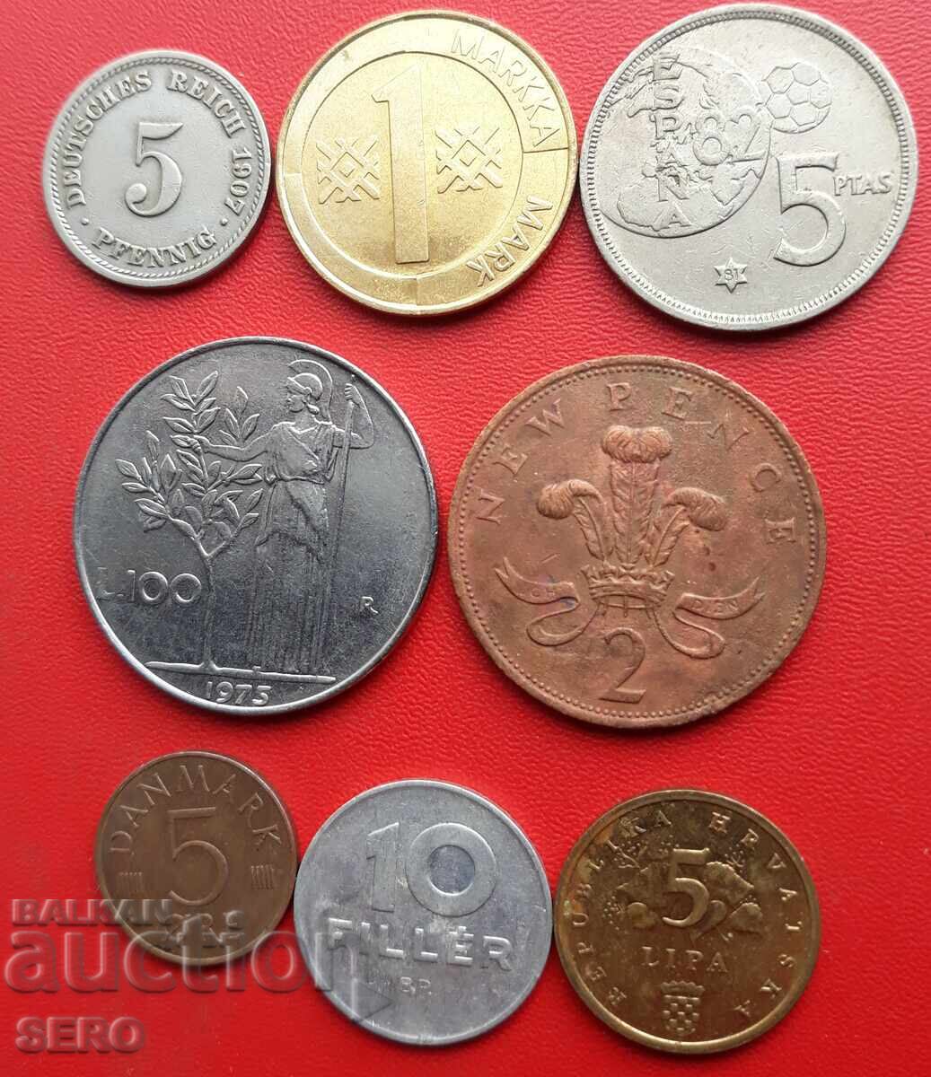 Mixed lot of 8 coins