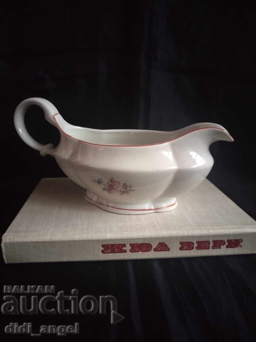 Auction  Bulgarian gravy boat "Apple Blossom"
