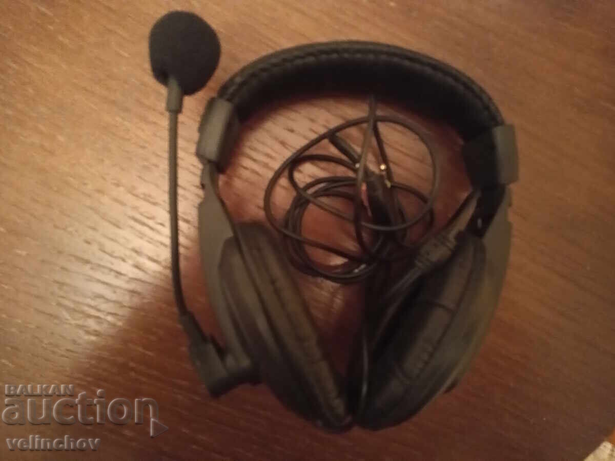 Căști cu microfon