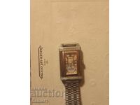 HOMAGE, hibrid TANK, ZENITH, JAEGER-LE COULTRE