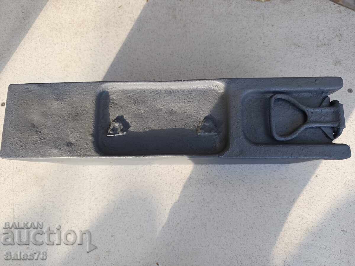 Cutie militară veche Cutie militară veche