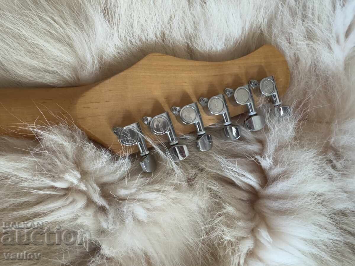 Παράδοση Ηλεκτρική κιθάρα Stagg, τύπου Fender Stratocaster