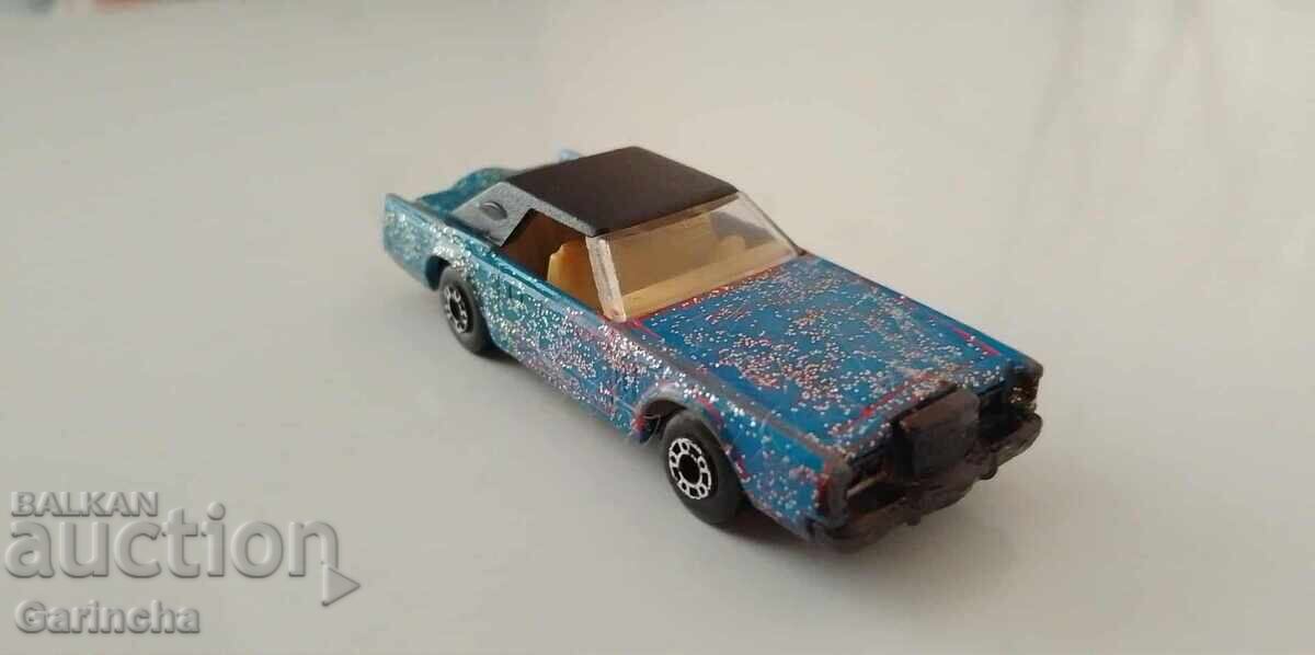 Matchbox Lincoln Continental 1/64 Bulgaria with price 14.00 BGN | € 7.16