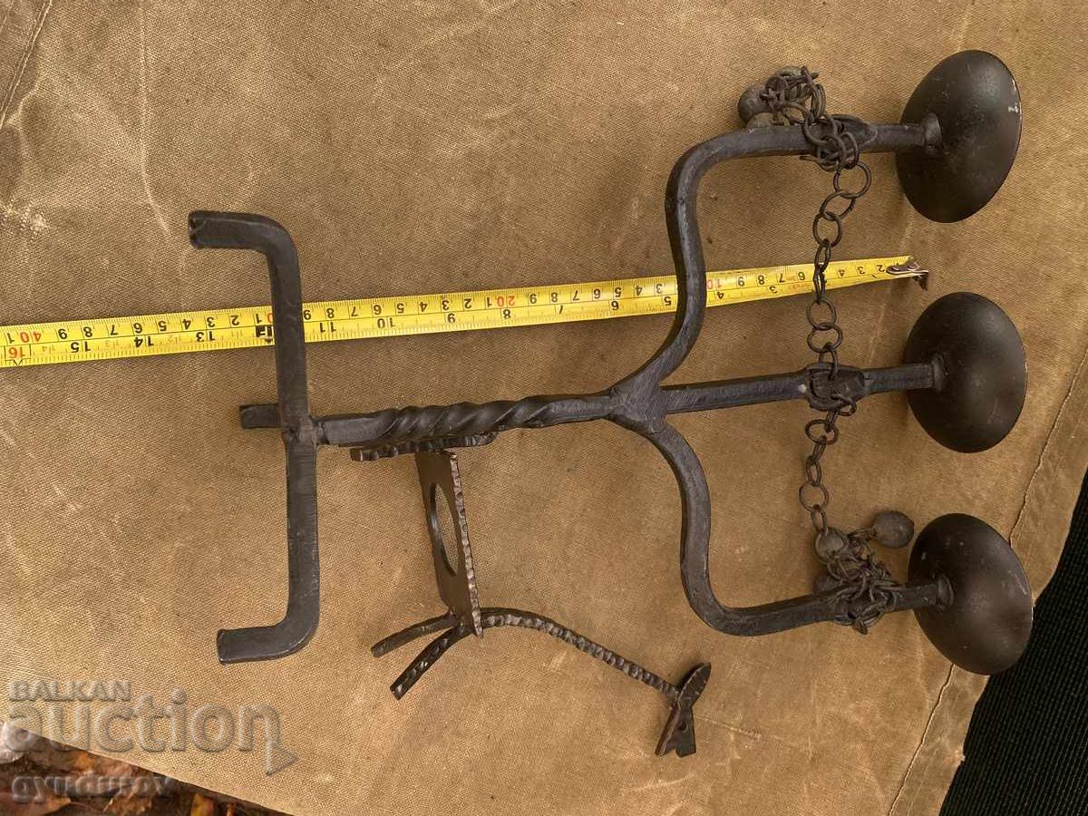 Сувенир с цена 15.00 лв. | € 7.67